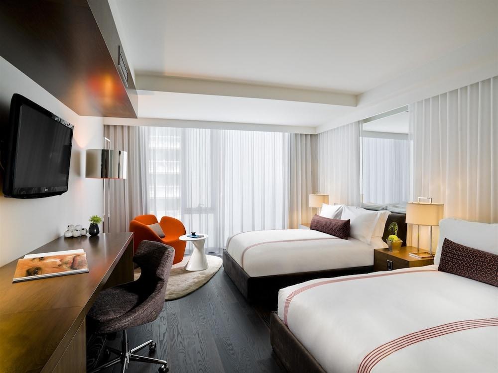 THOMPSON TORONTO HOTEL photo 3