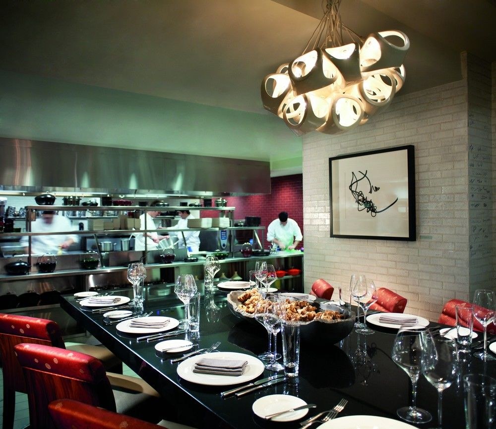 THE RITZ-CARLTON, TORONTO photo 1