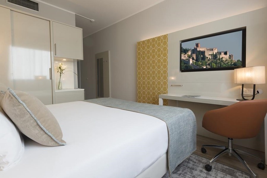 LEONARDO HOTEL VERONA photo 2