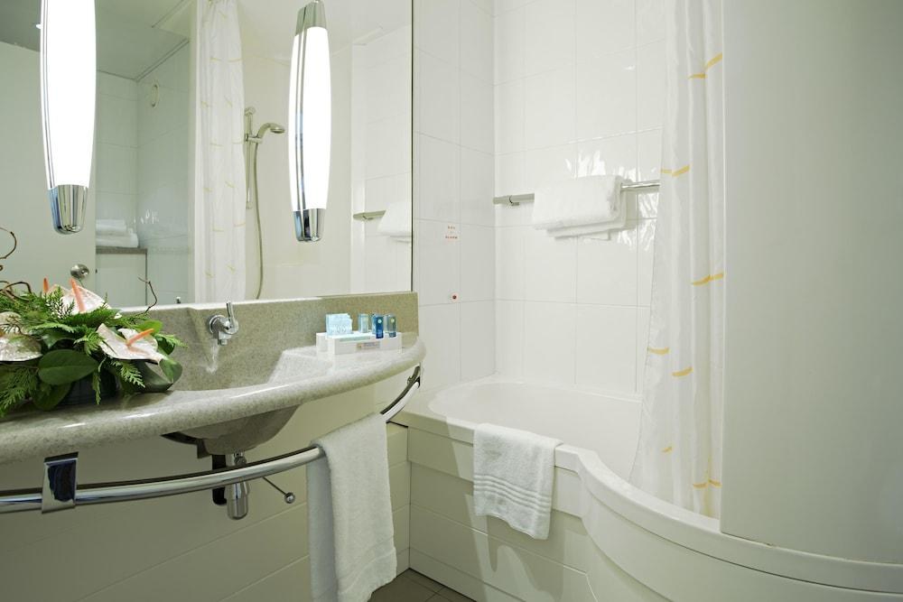 NOVOTEL MESTRE CASTELLANA photo 3