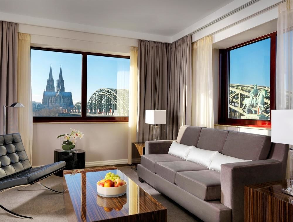 HYATT REGENCY COLOGNE HOTEL