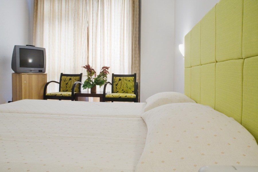 ARETHUSA HOTEL photo 4