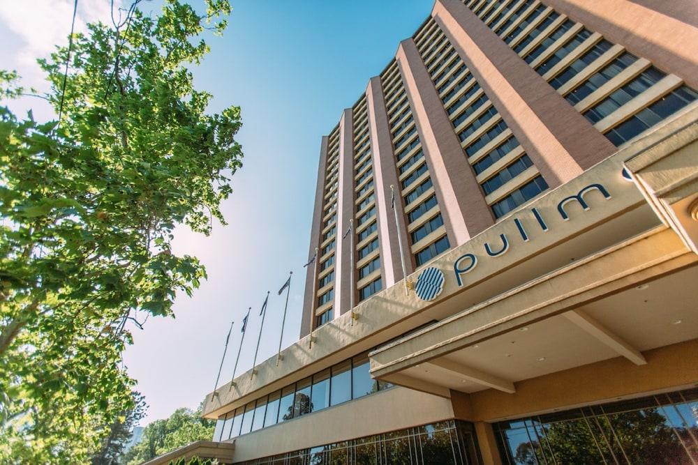 Pullman Melbourne On The Park photo 3