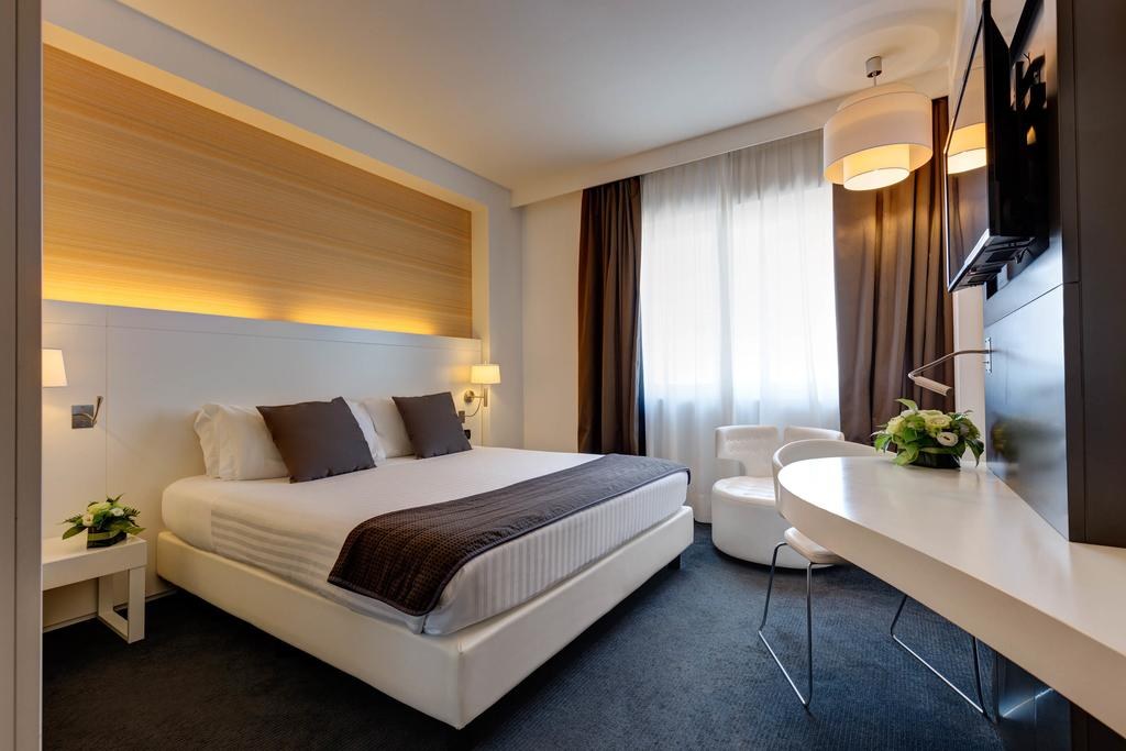 IH HOTELS ROMA Z3 photo 1