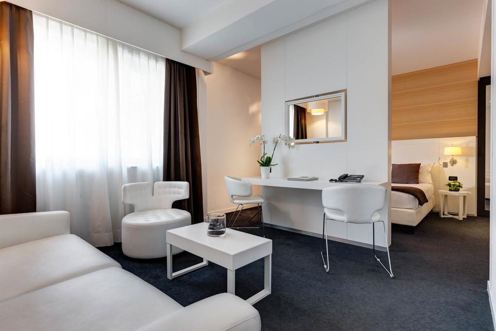 IH HOTELS ROMA Z3 photo 4