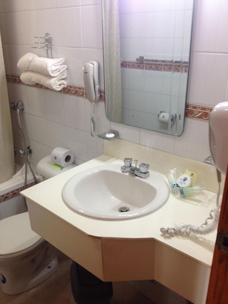 RAMADA HOTEL photo 3