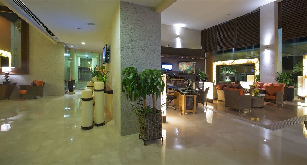 SUNSET PLAZA BEACH RESORT AND SPA photo 1