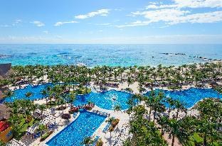 BARCELÓ MAYA TROPICAL