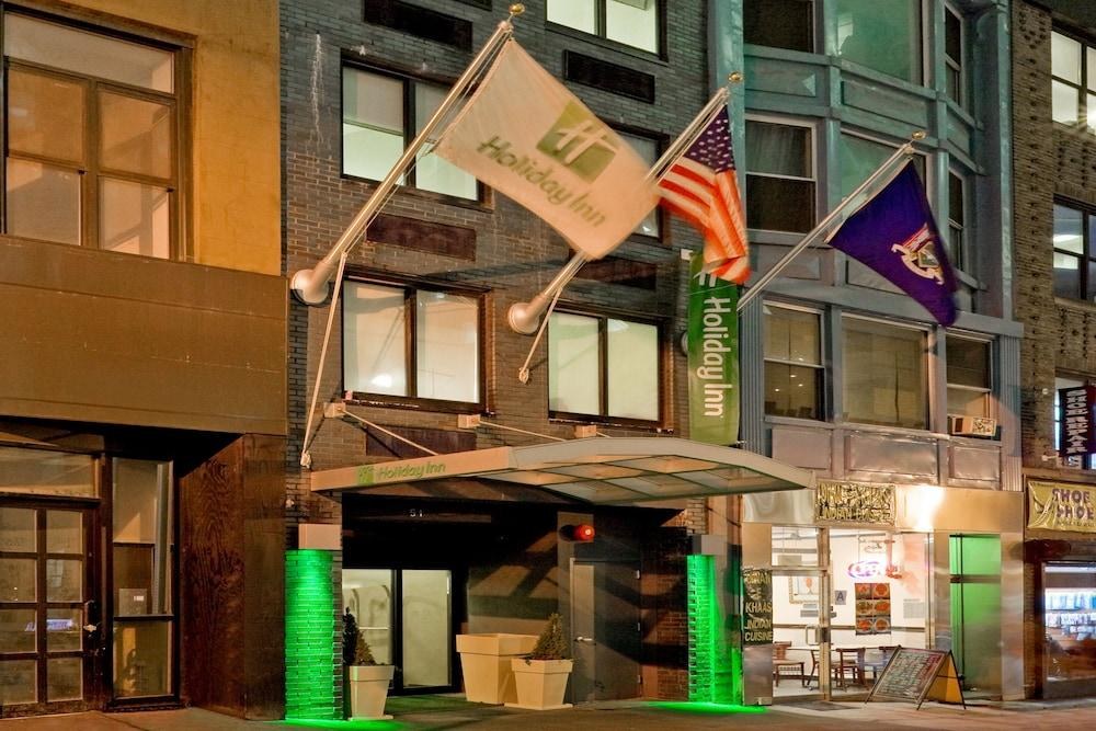 HOLIDAY INN WALL STREET photo 4