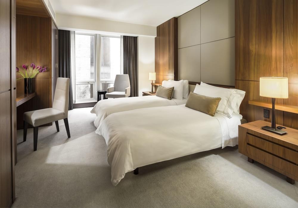 THE LANGHAM FIFTH AVENUE photo 2