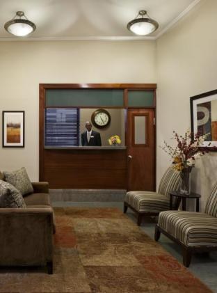 AMERICANA INN photo 2