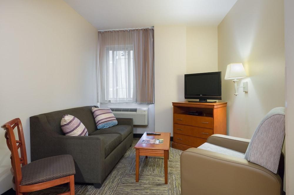 CANDLEWOOD SUITES TIMES SQUARE photo 4