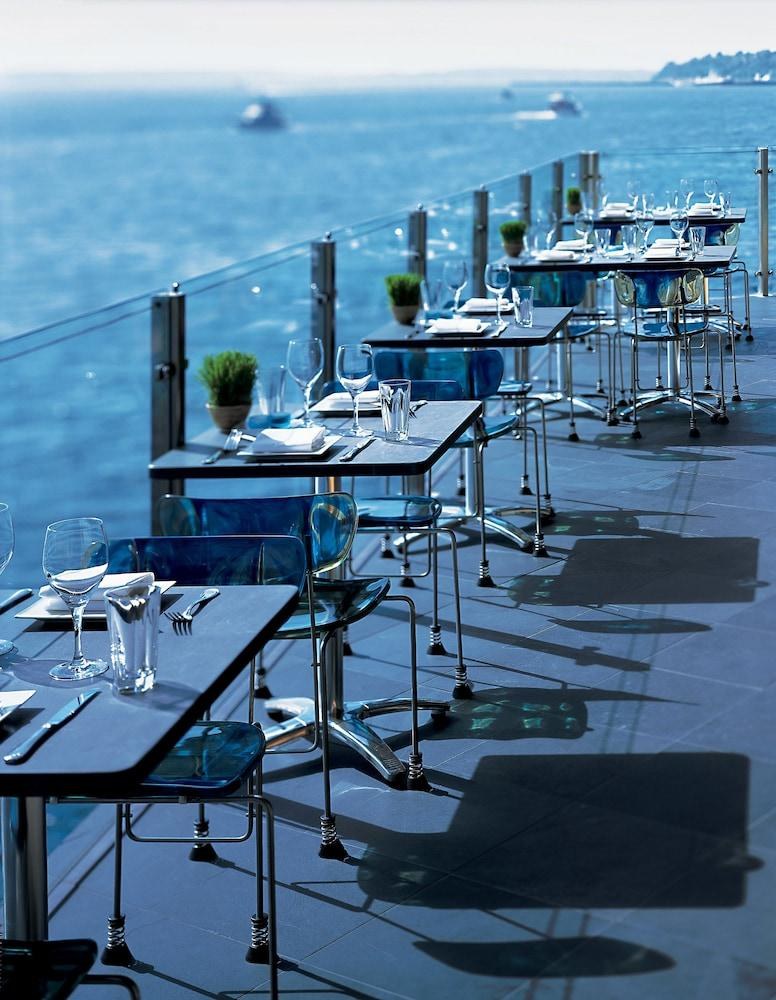 EDGEWATER HOTEL photo 3