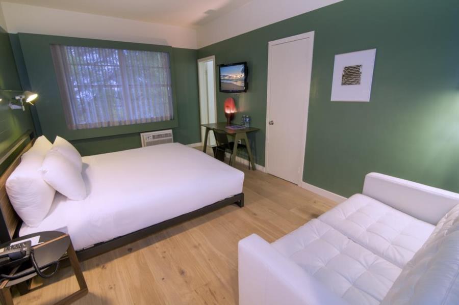 GREENVIEW HOTEL photo 2