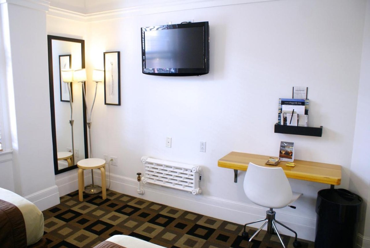 THE MOSSER HOTEL photo 2