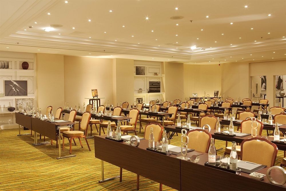 RENAISSANCE PARIS LE PARC TROCADERO HOTEL photo 3