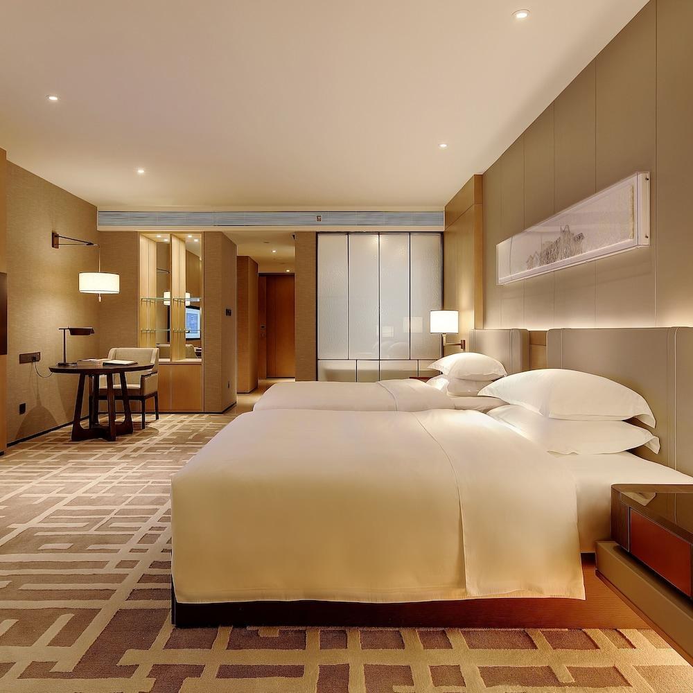 DONGCHENG INTERNATIONAL photo 1