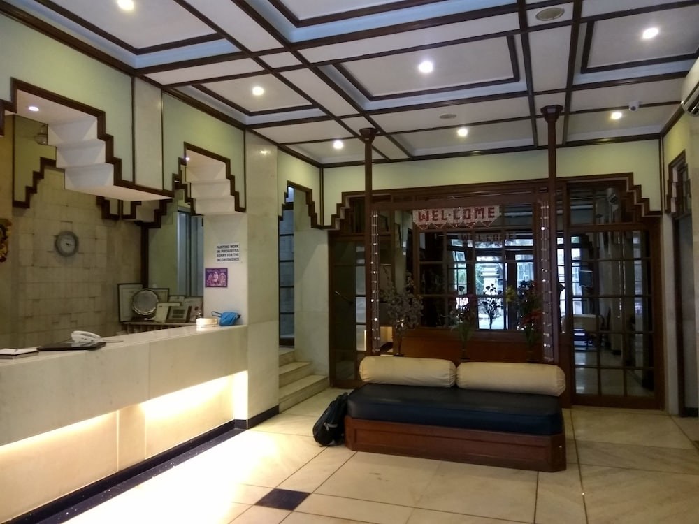 GARDEN HOTEL photo 1