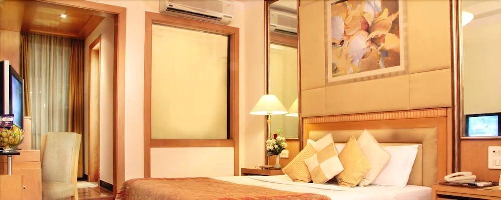 HOTEL JEWEL PALACE photo 3