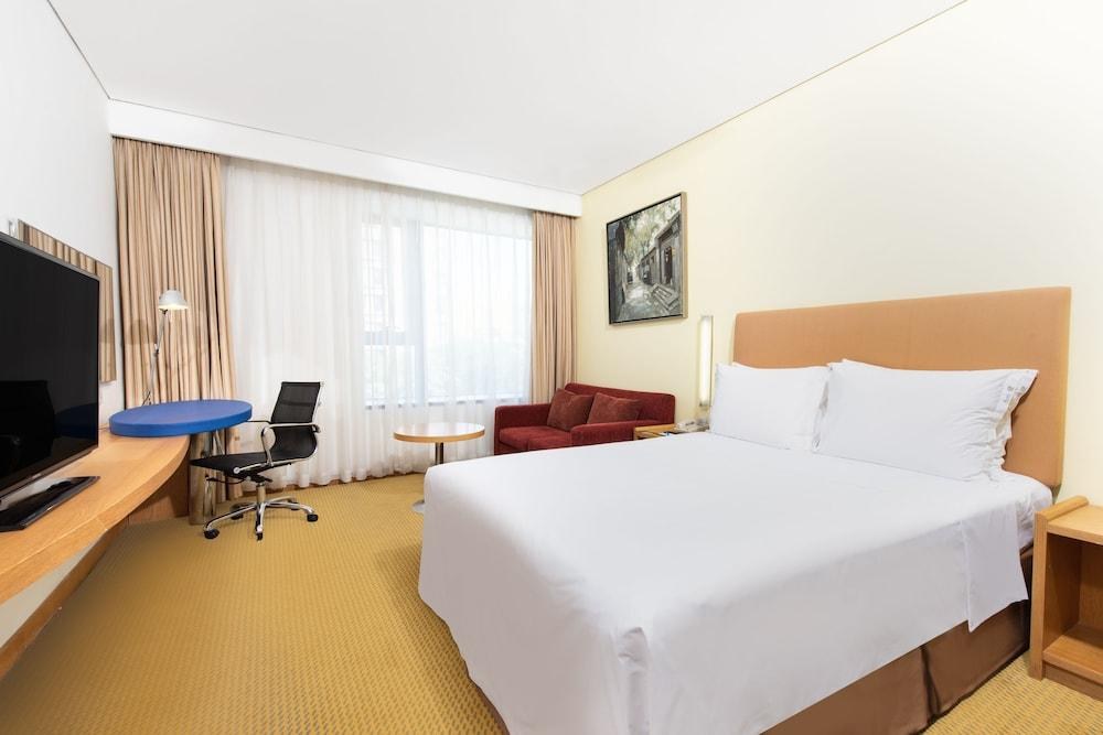 HOLIDAY INN EXPRESS TEMPLE OF HEAVEN photo 2