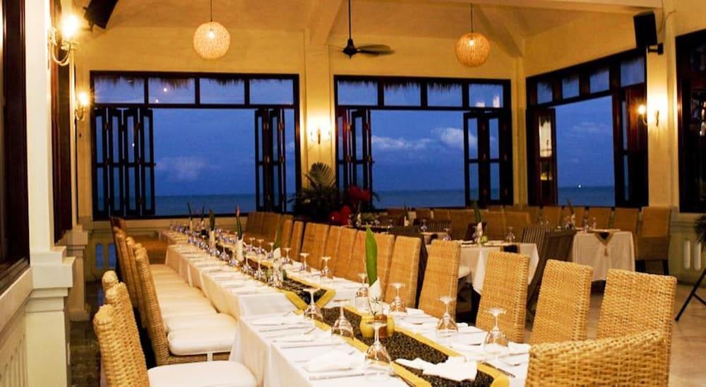 Allezboo Beach Resort and Spa photo 3