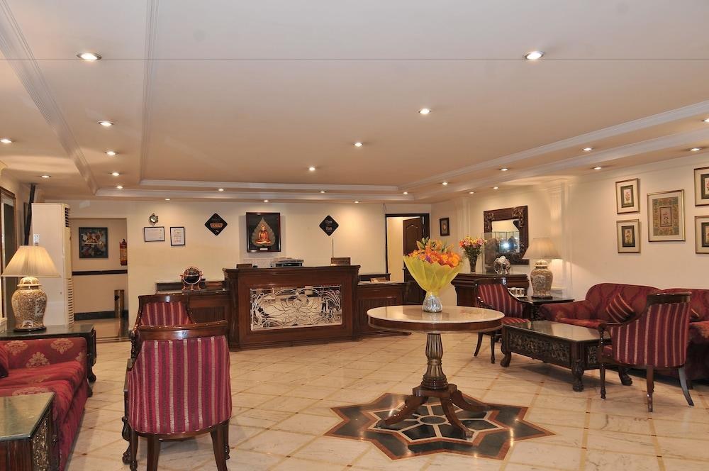 QUTUB RESIDENCY