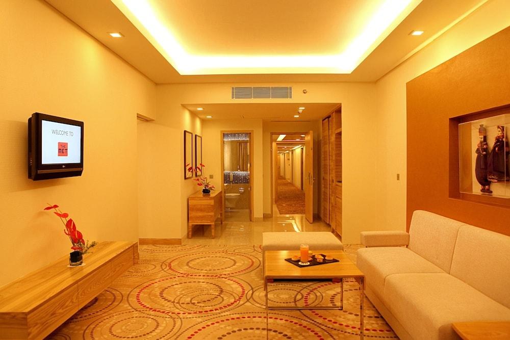 THE METROPOLITAN HOTEL & SPA photo 3