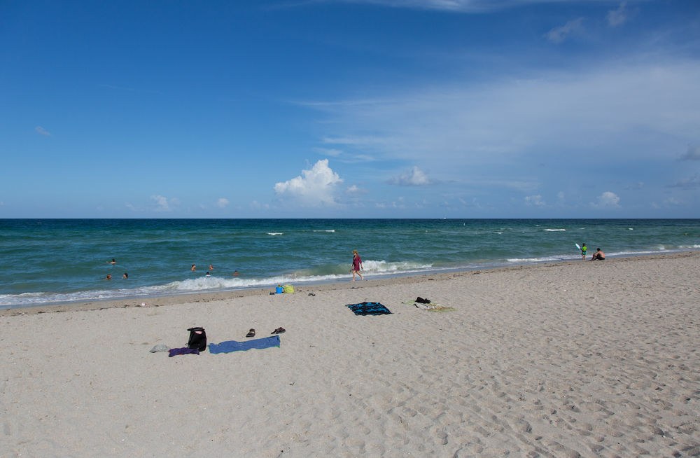 DAYS HOTEL BY WYNDHAM THUNDERBIRD BEACH RESORT photo 4