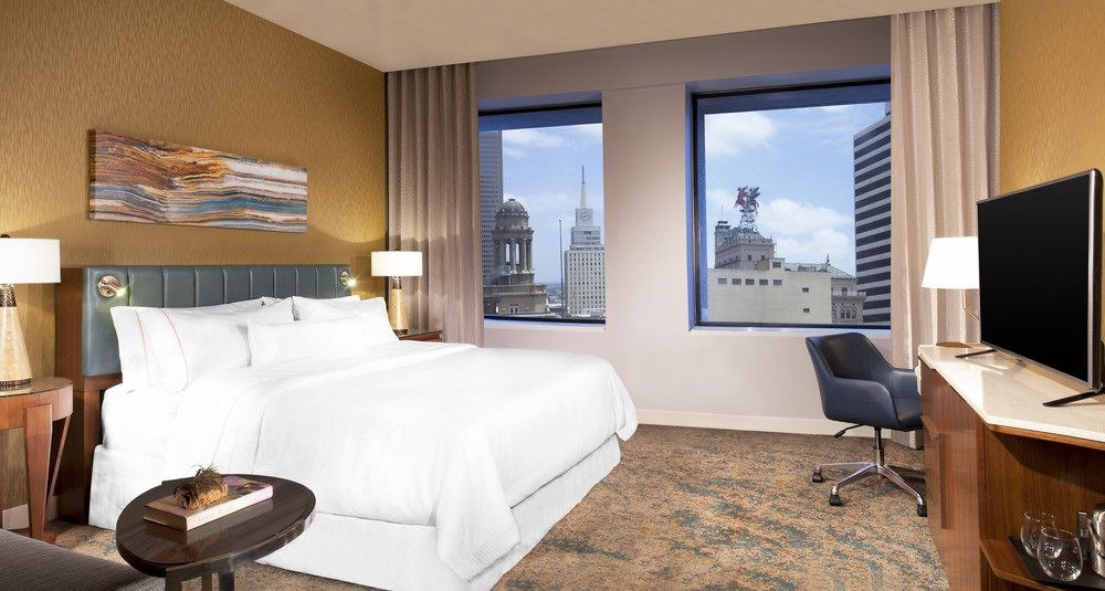 THE WESTIN DALLAS DOWNTOWN