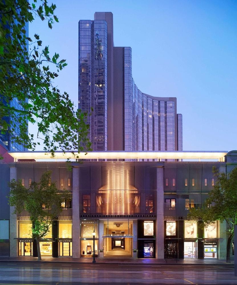 GRAND HYATT photo 2