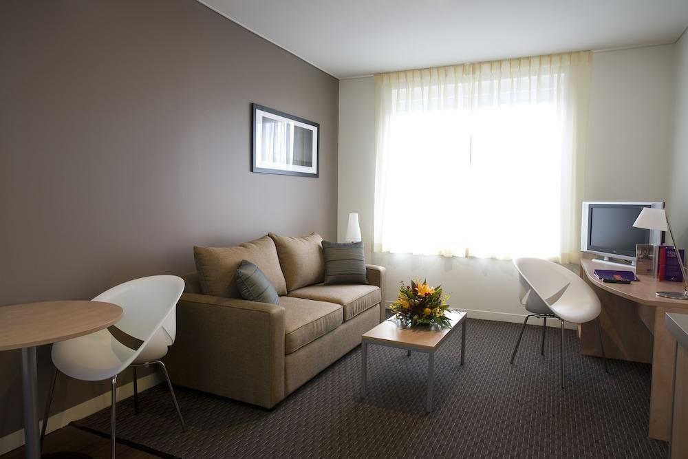 Ibis Melbourne Hotel & Apartments photo 3