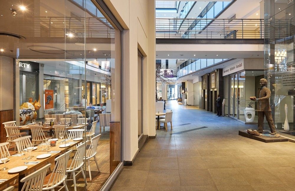 MANDELA RHODES PLACE HOTEL
