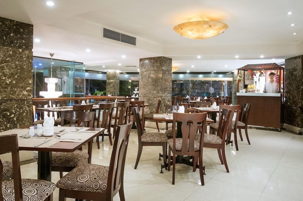 May de Ville Trendy Hotel & Spa photo 3