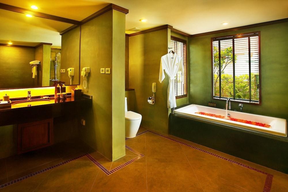 NORA BURI RESORT & SPA photo 2