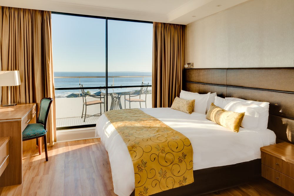 PRESIDENT HOTEL