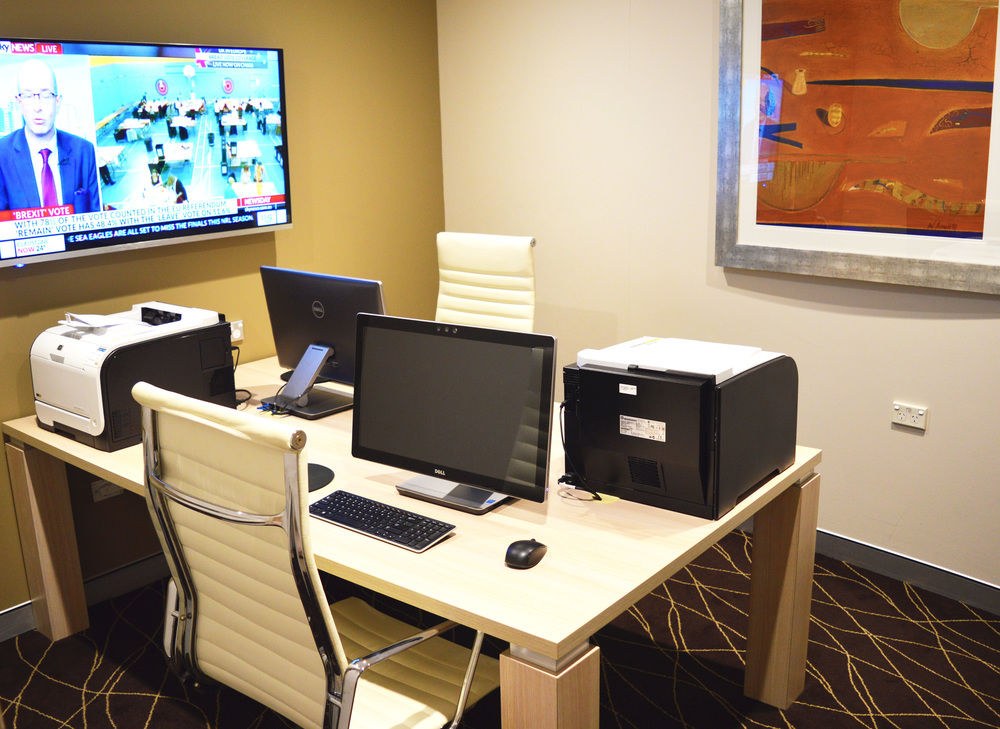 RYDGES WORLD SQUARE