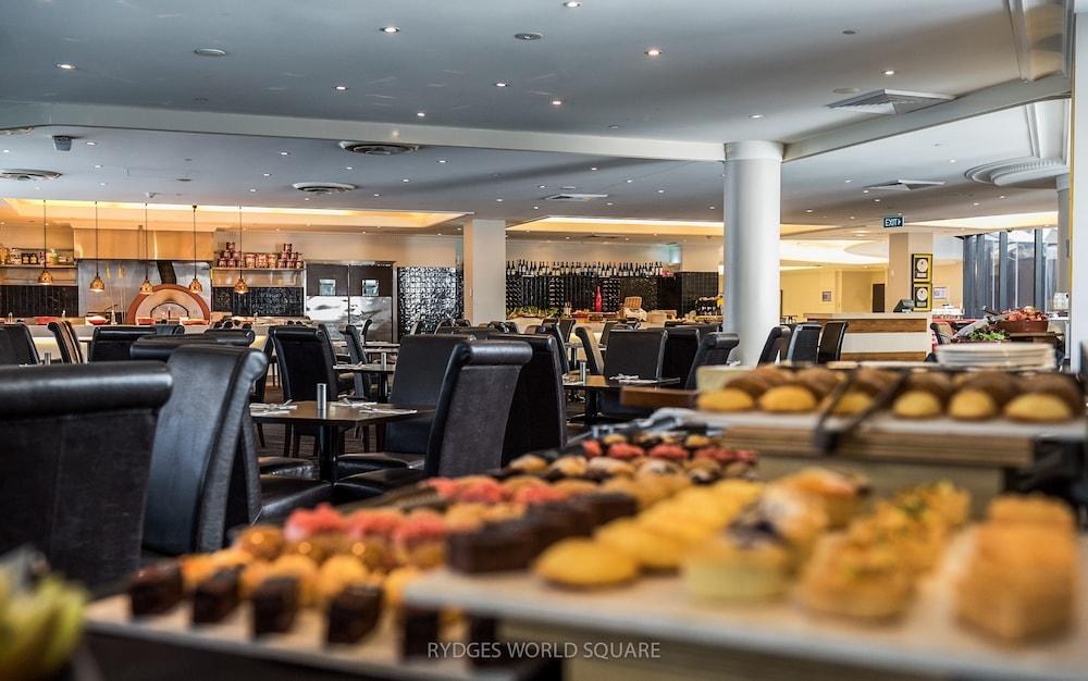 RYDGES WORLD SQUARE photo 3