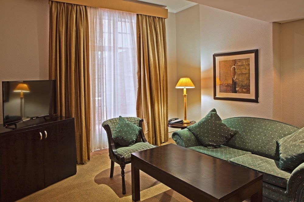 Holiday Inn Johannesburg Sunnyside Park by IHG photo 1