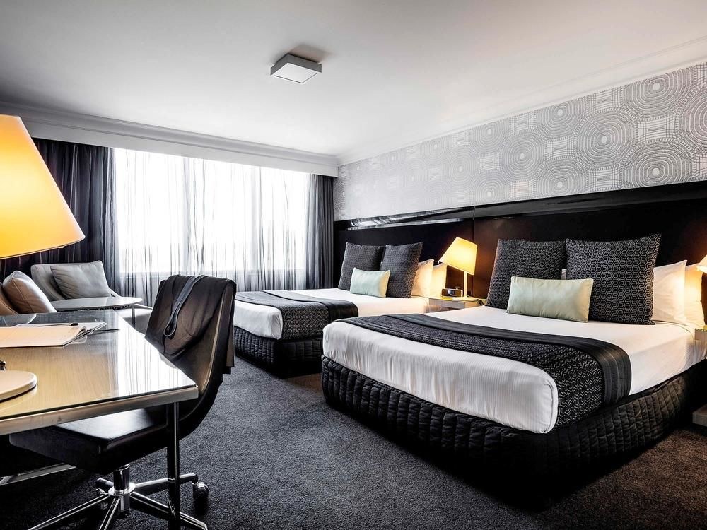 PULLMAN KING GEORGE SQUARE