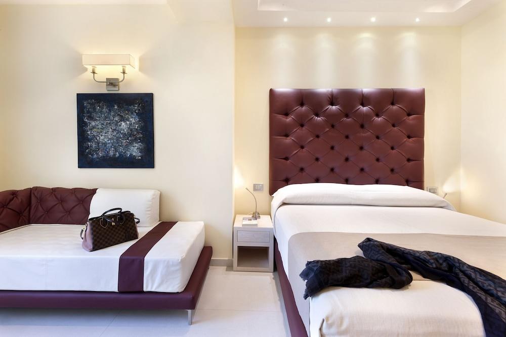 PALAZZO ABAGNALE HOTEL photo 4