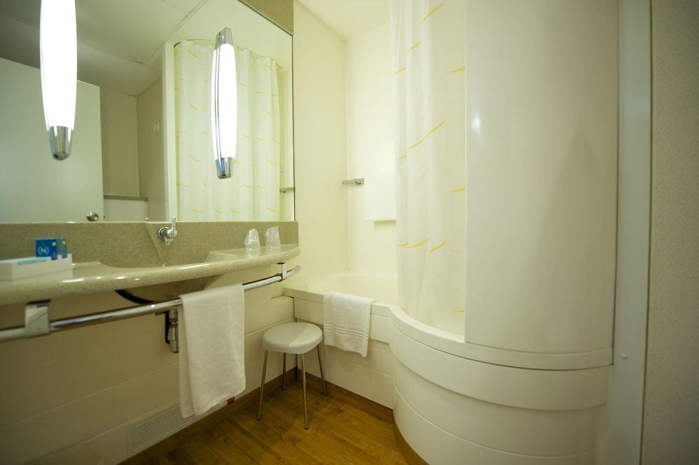 NOVOTEL TORINO CORSO GIULIO CESARE photo 3