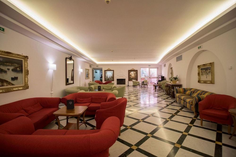 VILLA MARIA photo 3