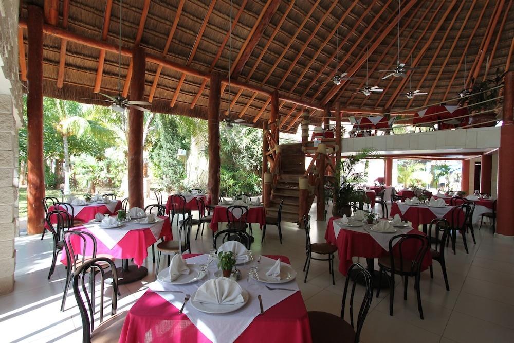 Hotel Plaza Caribe photo 3