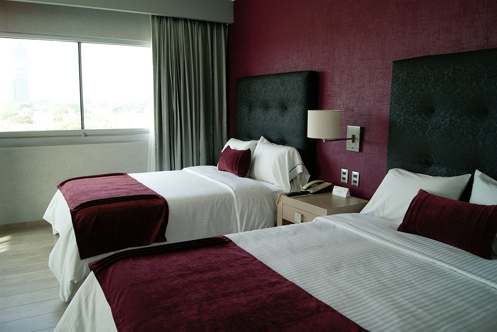 Hotel Plaza Diana photo 1