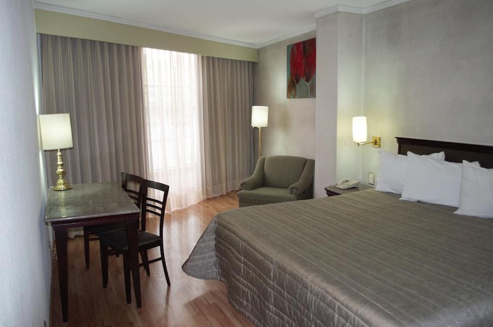 Hotel Arroyo de la Plata photo 3