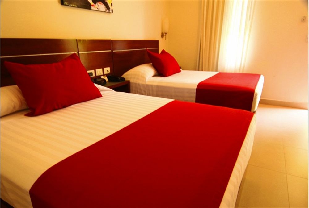 Grand City Hotel photo 1