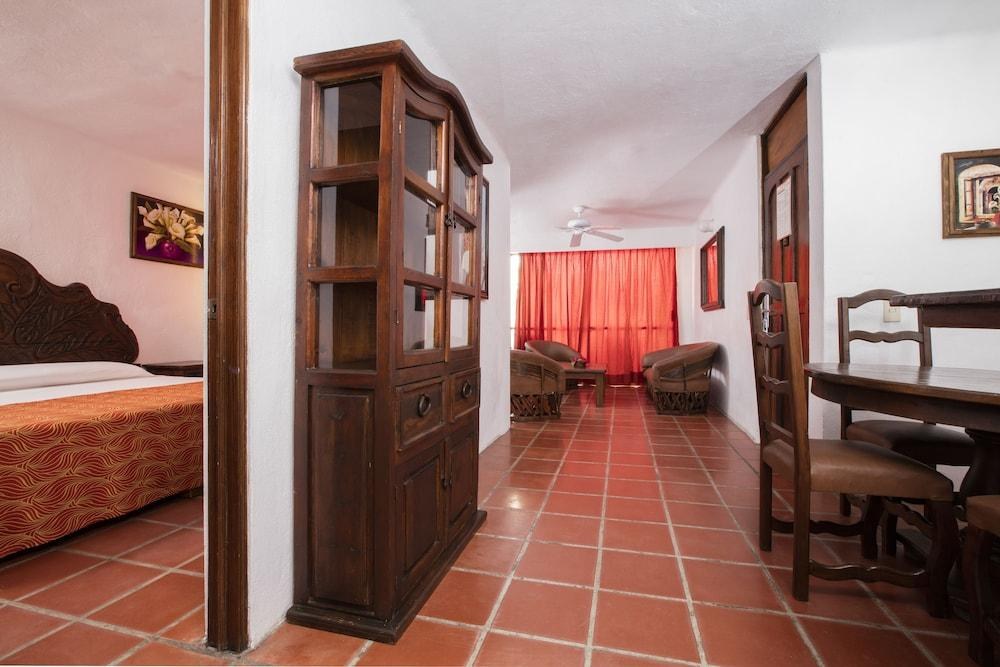 Hotel Costa Club Punta Arena photo 2