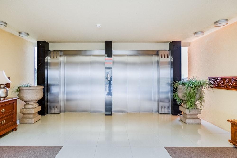 Howard Johnson by Wyndham Toluca photo 4
