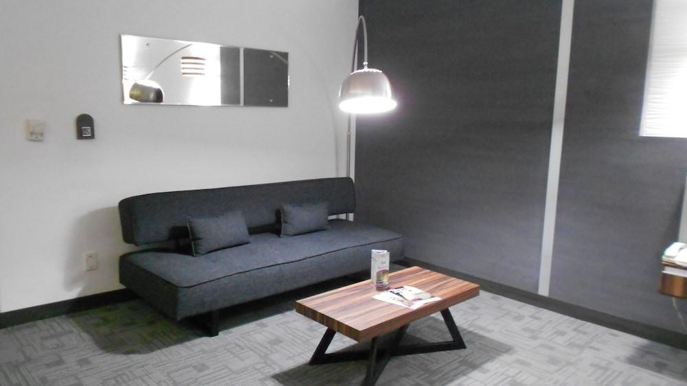 Suites Inn La Muralla Metepec photo 4