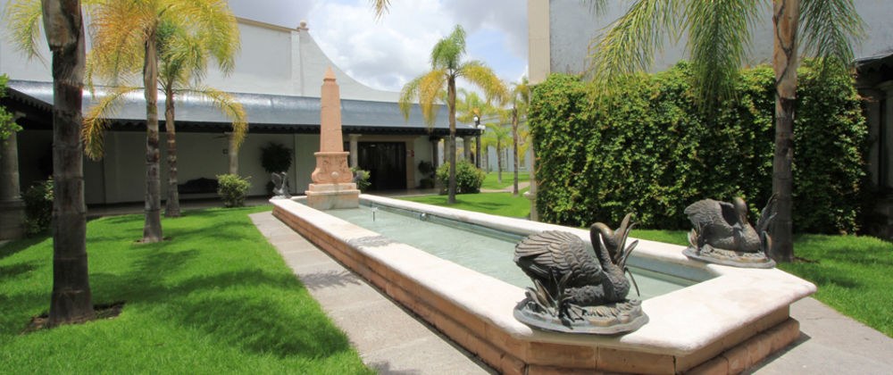 Alameda Grand